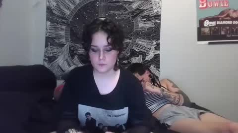 Snapshot of jessandpup chatting on September 14, 12:49 am Jess and Pup online show from September 14, 12:49 am