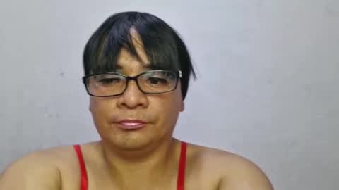 jessy2525 online show from May 3, 8:35 pm