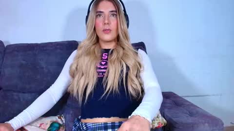 joywinks online show from March 12, 2:05 am