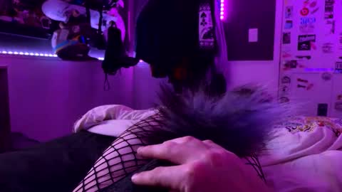 Femmy online show from October 24, 2:27 am