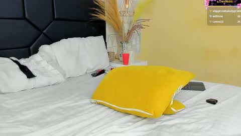 Justine online show from March 22, 8:30 am