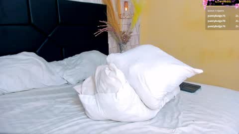 Justine online show from April 9, 4:58 am