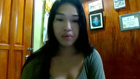 KYANA online show from January 31, 2:39 pm