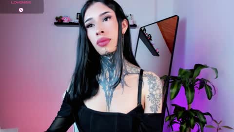 Kali Ka Please help me with your thumbs up its important   dont forget my birthday on October 26 online show from March 27, 8:32 pm