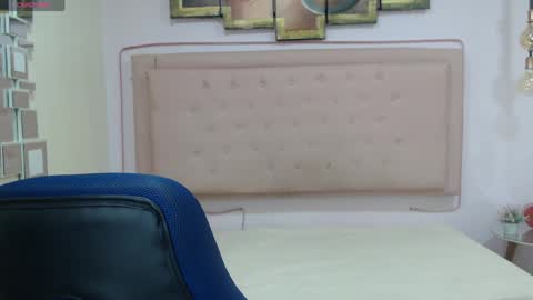 kate online show from April 2, 3:26 am