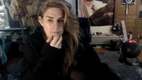 Katie online show from November 20, 5:52 am