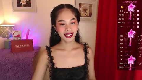 Camilla online show from February 9, 2:07 pm