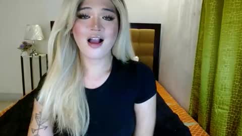 katykiat online show from December 17, 5:18 pm