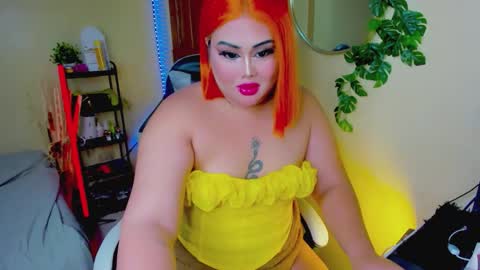 kiacum4u online show from March 18, 8:41 pm