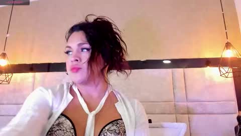 Kim cossey online show from November 3, 5:17 am