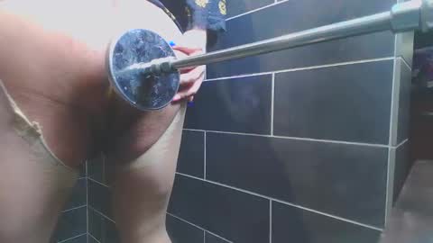 kittyuke online show from November 17, 7:19 am