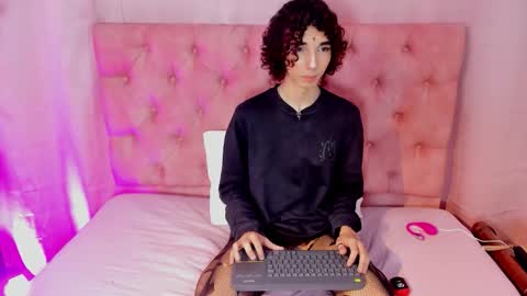 kore online show from March 18, 8:08 pm