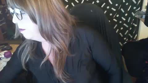 Kristy Dawn online show from November 6, 7:52 am