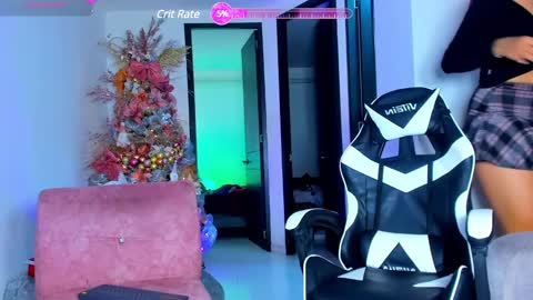 Camila y Ashley online show from December 28, 10:55 pm