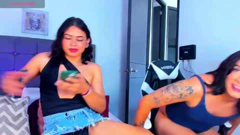 Camila y Ashley online show from January 19, 6:32 pm