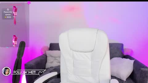 LAURA online show from December 12, 7:37 pm