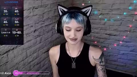 Eva online show from November 30, 1:13 pm