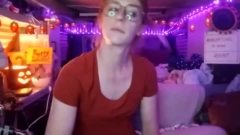 LesleyGumGrass- The Boring Trans girl online show from October 1, 12:44 am