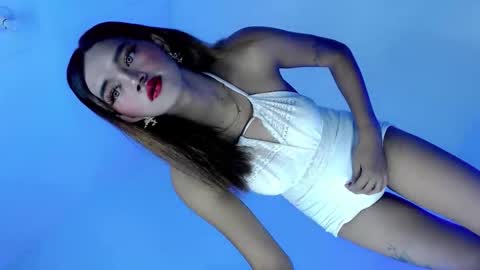 Lexia online show from February 15, 5:55 pm