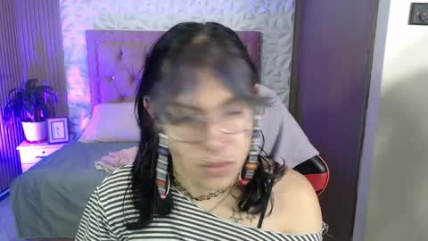 lilith  online show from March 27, 1:01 pm