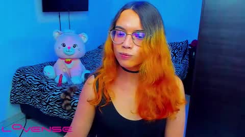 Lilly3 online show from March 28, 4:14 am