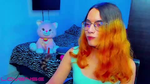 Lilly3 online show from April 6, 3:27 am