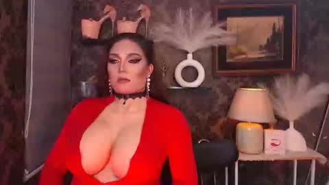 Lindsay online show from September 26, 7:00 pm