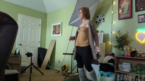 Linzy19 online show from January 31, 8:12 pm