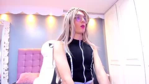 Lis  online show from April 9, 6:19 am