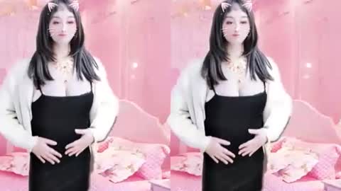 lisaxxy online show from December 22, 3:22 pm