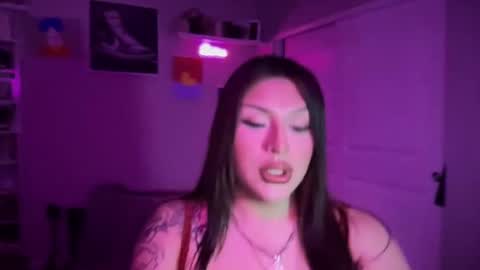 Snapshot of lo_cakez chatting on February 4, 7:07 am lo_cakez online show from February 4, 7:07 am