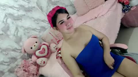 Thea online show from March 23, 8:25 pm