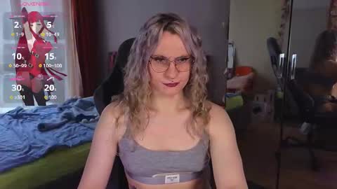 Lori -----------------------------------    online show from September 14, 2:54 pm