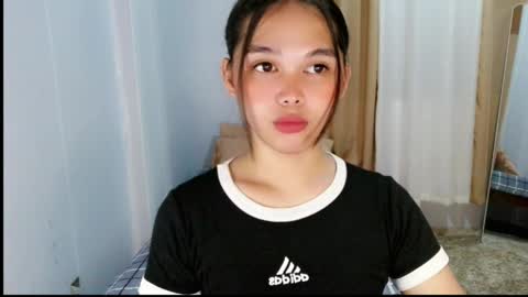 louilalicious online show from April 5, 5:11 pm