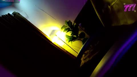 Seren online show from February 23, 9:34 am