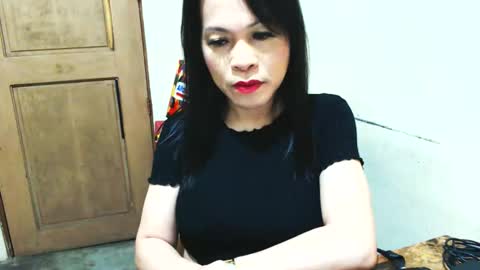 Snapshot of lovelykimts32 chatting on October 13, 5:57 pm lovelykimts32 online show from October 13, 5:57 pm