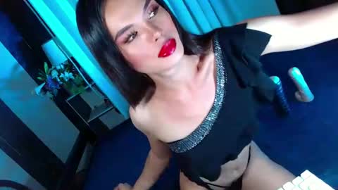 Snapshot of lovelymiss_shyna11 chatting on February 9, 9:05 am lovelymiss_shyna11 online show from February 9, 9:05 am