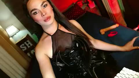 lovelymiss_shyna11 online show from November 11, 9:44 am