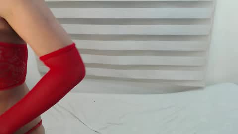 lover_malia online show from March 9, 3:16 pm