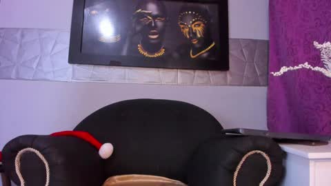 Snapshot of lukacastillo chatting on December 23, 7:38 am Luka Castillo online show from December 23, 7:38 am