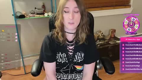 Lulu online show from February 8, 3:30 am