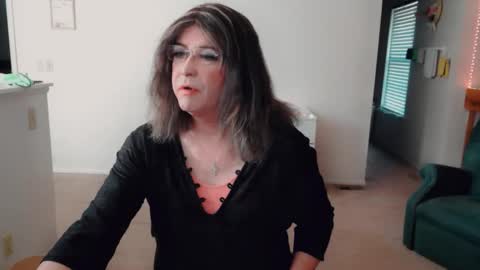 Britney online show from December 14, 5:41 pm