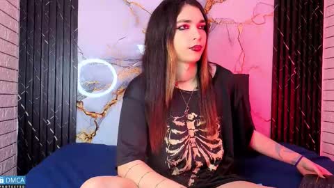 maevekuro online show from March 25, 3:01 am