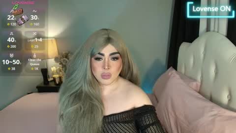 majestydannaxx online show from April 8, 3:19 am