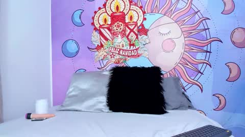 mariana_16_ online show from December 16, 4:56 pm