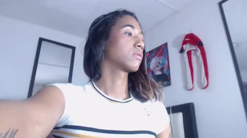 massielhot online show from February 2, 7:09 am