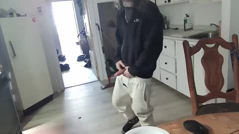 maxxou69hot online show from April 17, 1:47 pm