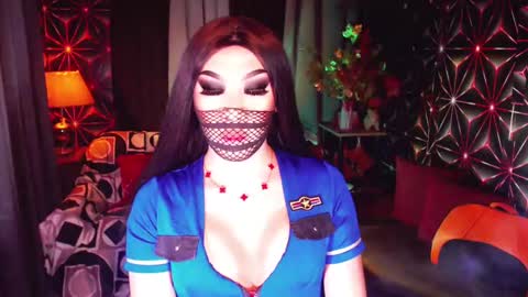 THE QUEEN ALPHA   Queen Medusa Prey online show from March 11, 4:40 pm