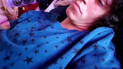 Snapshot of merelyalover chatting on March 10, 3:45 am gurlnips online show from March 10, 3:45 am