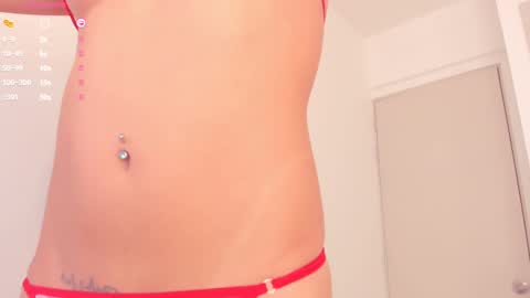 Snapshot of mia_yourmommy chatting on March 11, 1:34 pm online show from March 11, 1:34 pm
